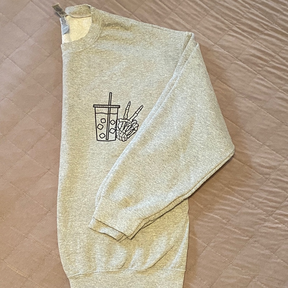 Light Gray Graphic Women’s Crewneck Sweatshirt